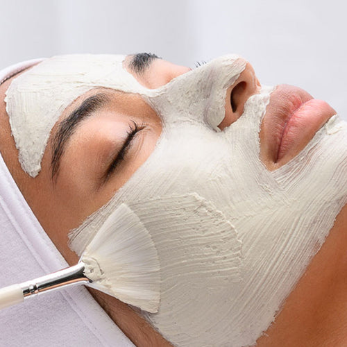 Toepassing van Miracle Mask op de huid