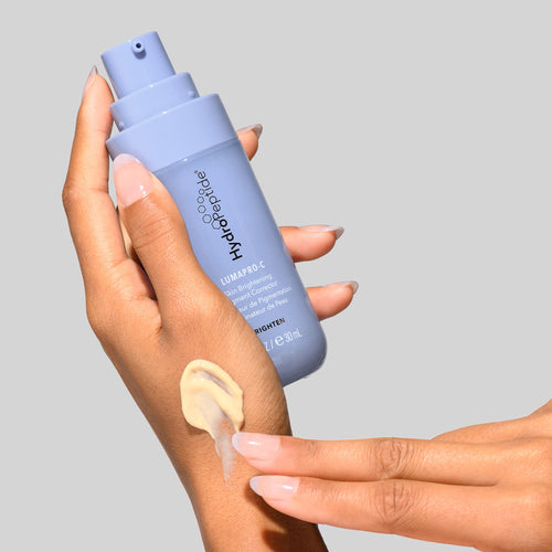 Toepassing van Travel-Size LumaPro-C op de huid